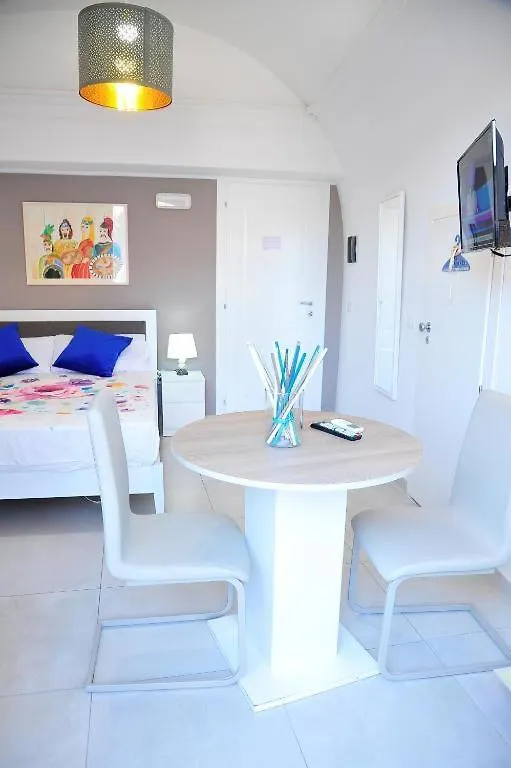 Benedettini - Suites CTA 0*,